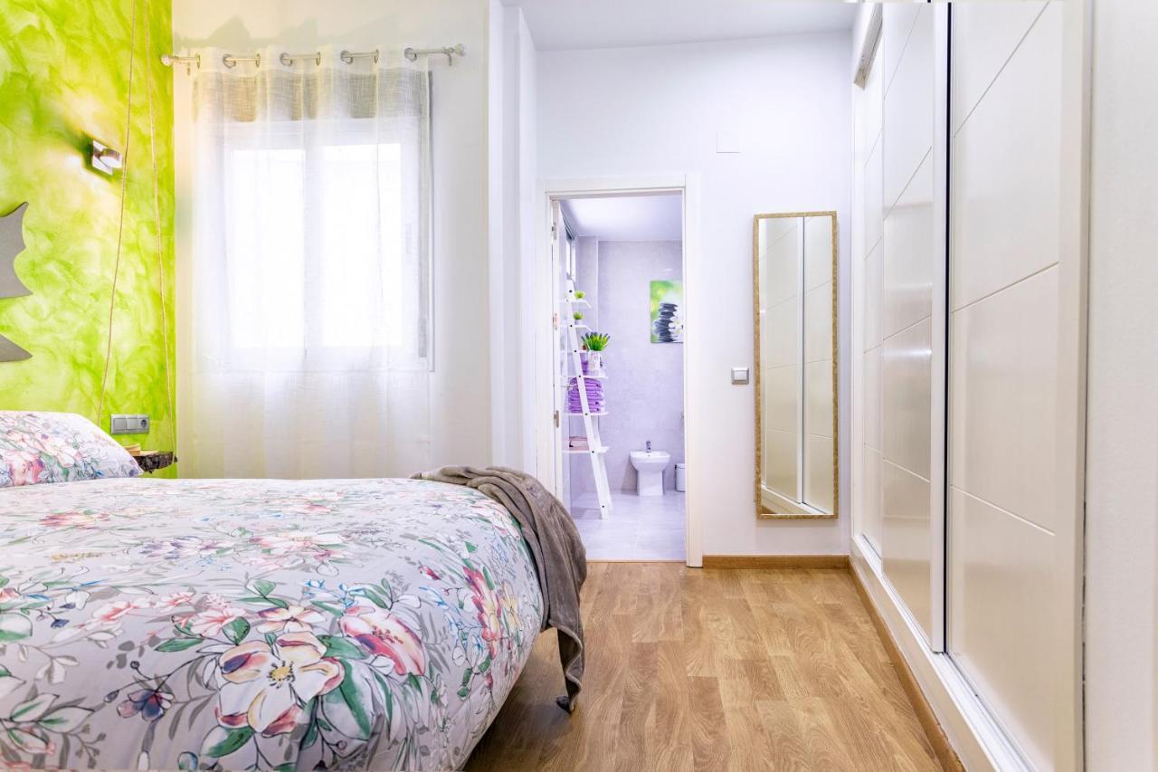 Apartamentos Momas La Casa De Mama Μάλαγα Εξωτερικό φωτογραφία