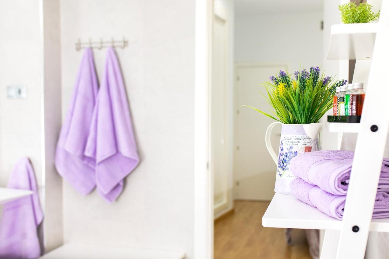 Apartamentos Momas La Casa De Mama Μάλαγα Εξωτερικό φωτογραφία